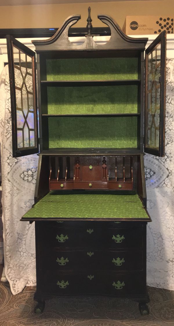 Vintage Shabby Chic Secretary Desk With Hutch Price Firm For Sale