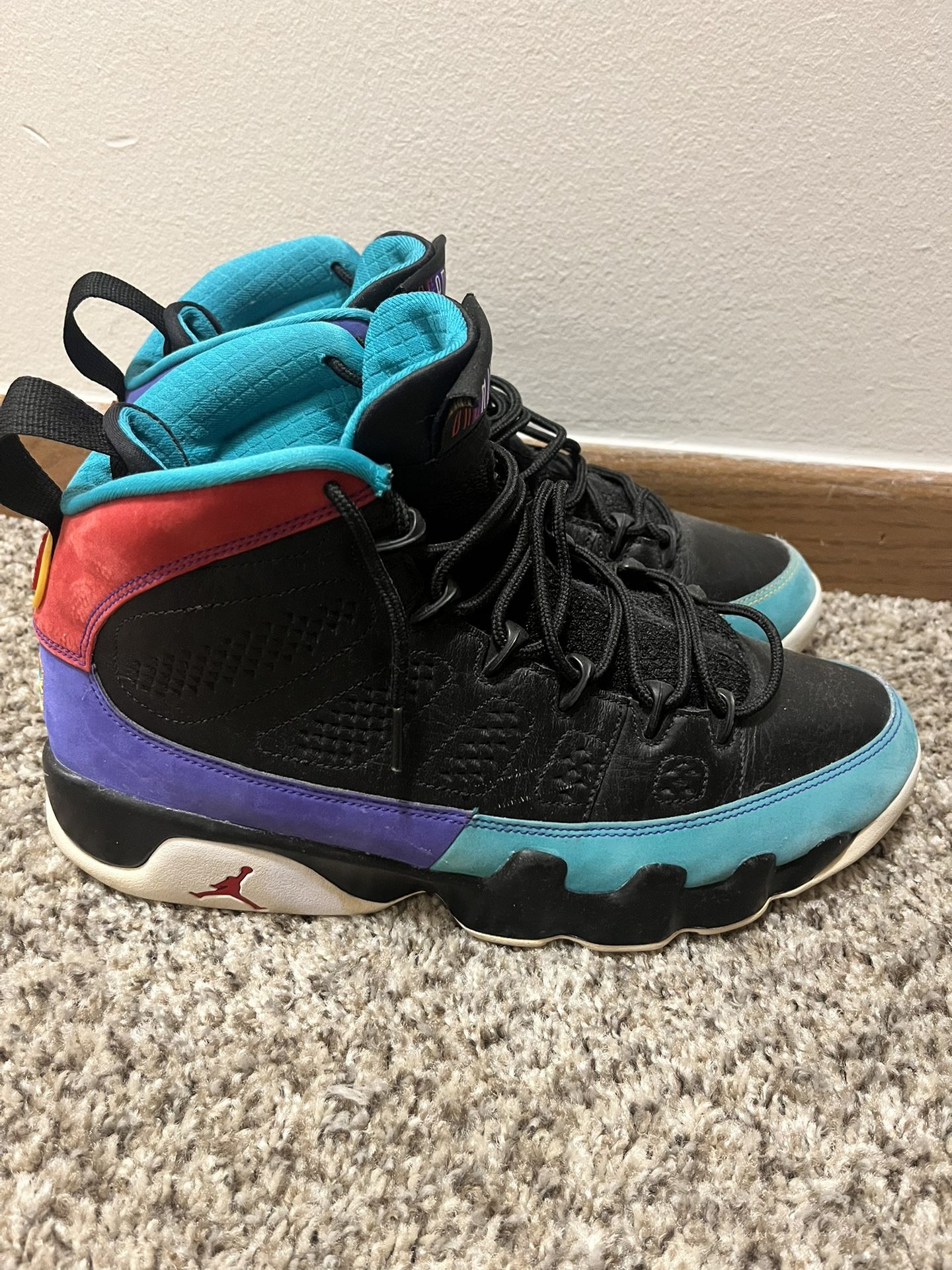 Air Jordan Retro 9