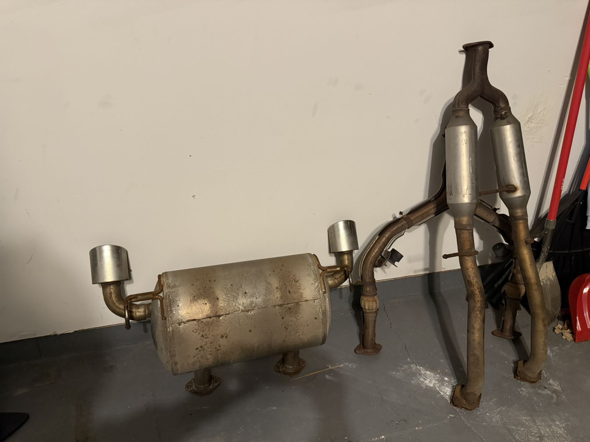 NISSAN 370Z - ORIGINAL MUFFLER/EXHUAST
