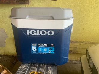 Igloo cooler