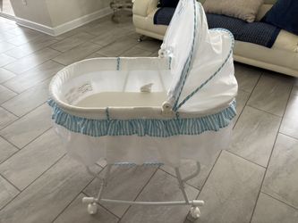 BABY BASSINET