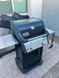 Weber 2 Burner Propane grill