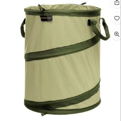 Fiskars Kangaroo Pop-Up Bag 30-gallon capacity, a collapsible container designed for a variety NEW