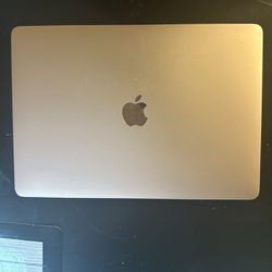 MacBook Air 13” (2018)