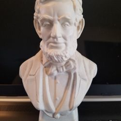 Vintage Avon Abe Lincoln Bottle(PRICE REDUCED)