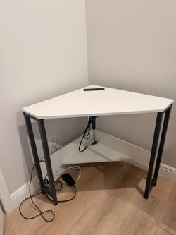 Small White Corner Desk
