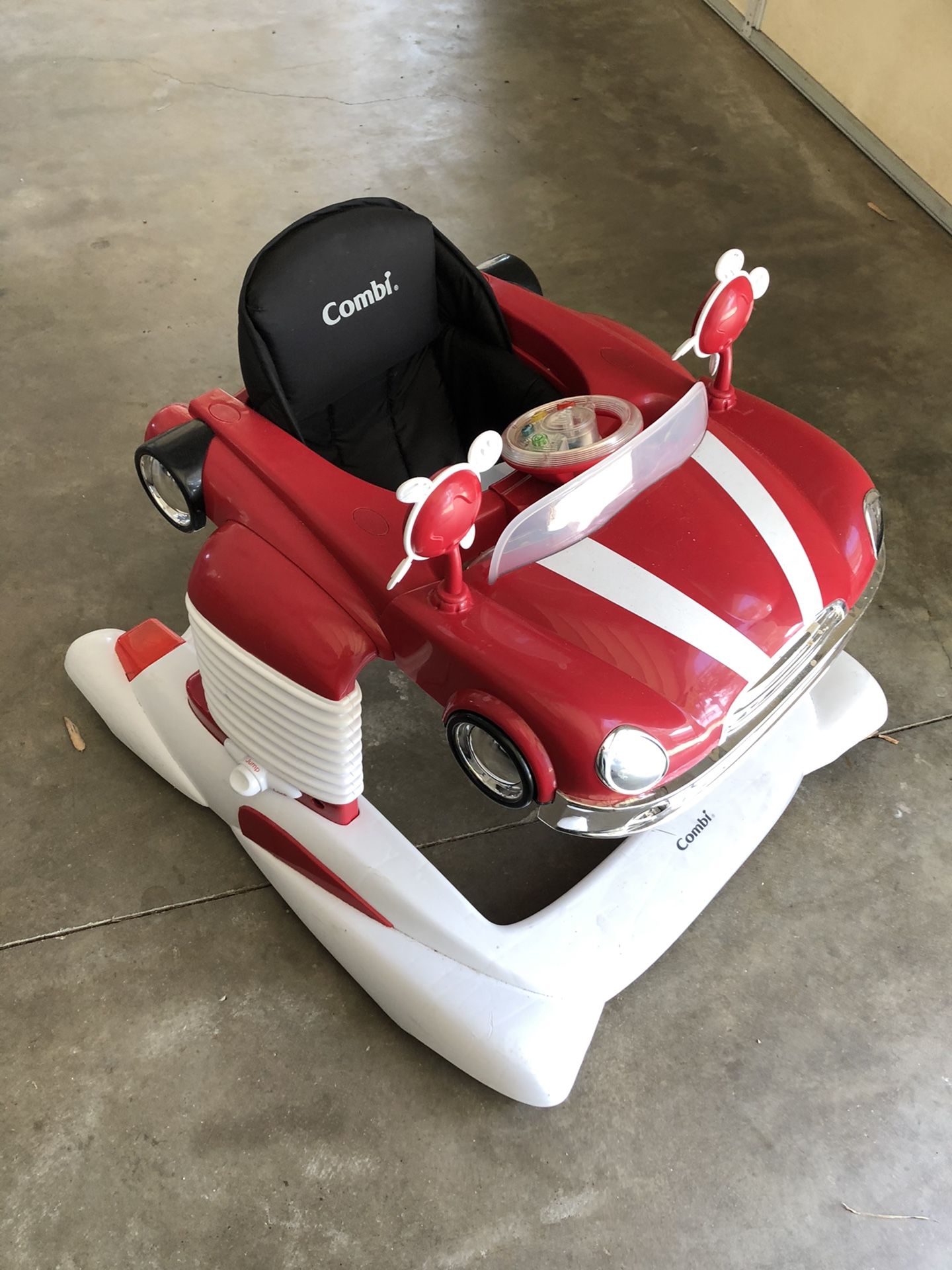 Combi Baby walker red corvette