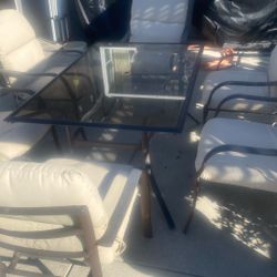 Outside Table And Chairs 