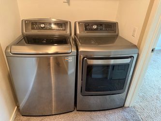 LG Washer and Dryer Set Graphite Steel