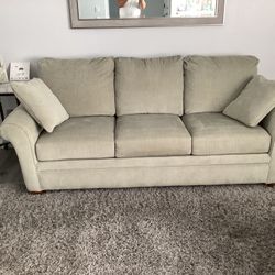 La-Z-Boy Sofa, Queen Sleeper $165 