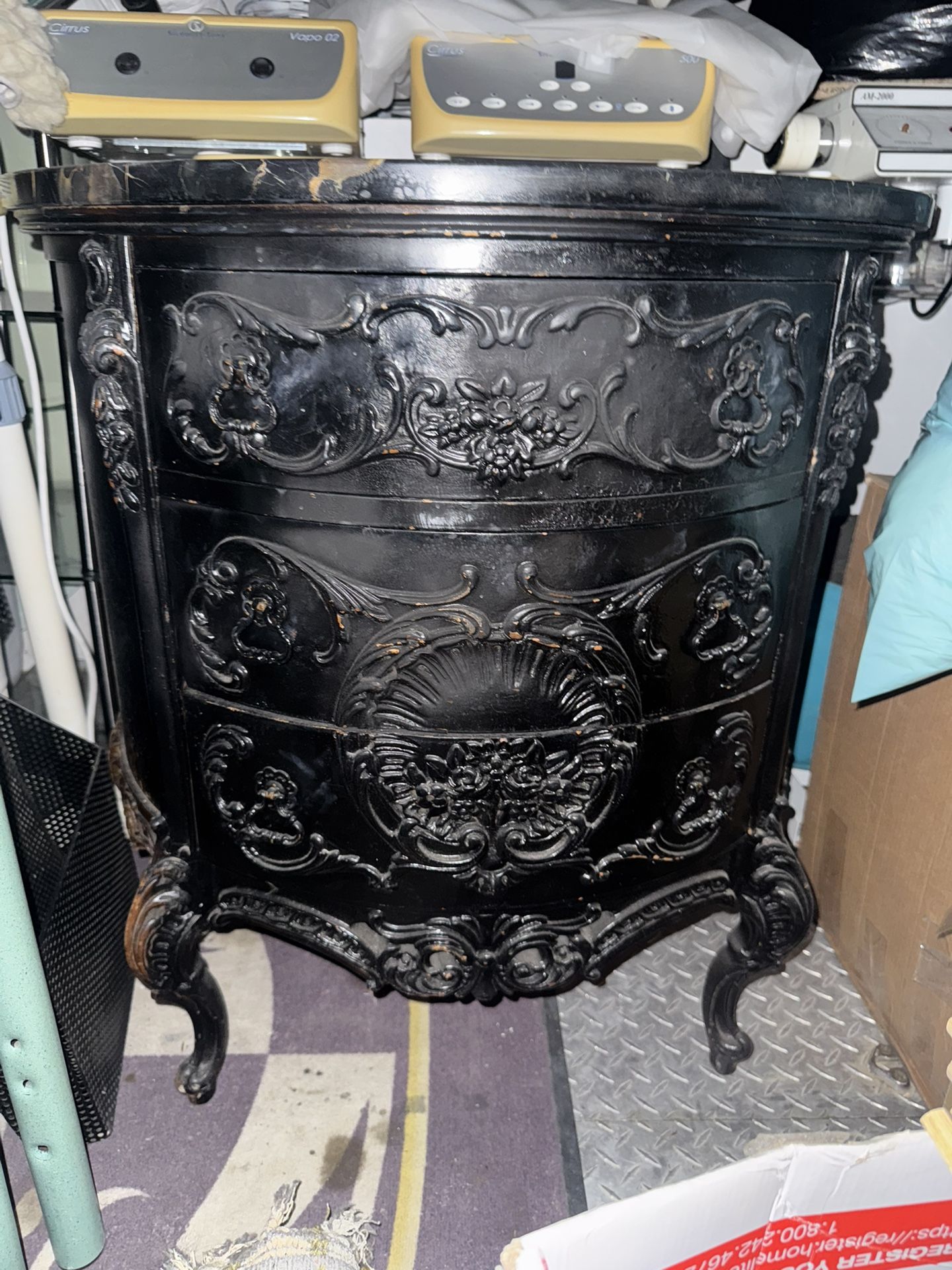 FRENCH BAROQUE BEDSIDE CHEST TABLE