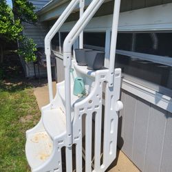 Swimming Pool ladder 