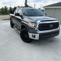 2018 Toyota Tundra 
