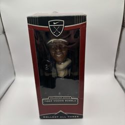 Nike #1 Tiger Woods Bobble Head Limited Edition Collector 2002 Upper Deck Golf.