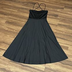 H&M Size Small  Flowy Black Maxi Dress W/ Pleated Skirt/Spaghetti Strap 