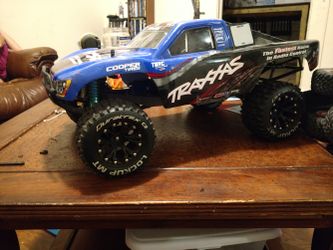 Custom traxxas sales slash 4x4