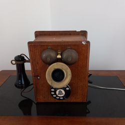 Antique Telephone. 