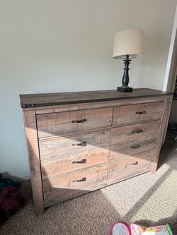 Dresser $260 OBO