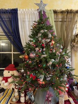 Christmas Tree 3-4 Feet