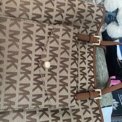 Micheal Kors 