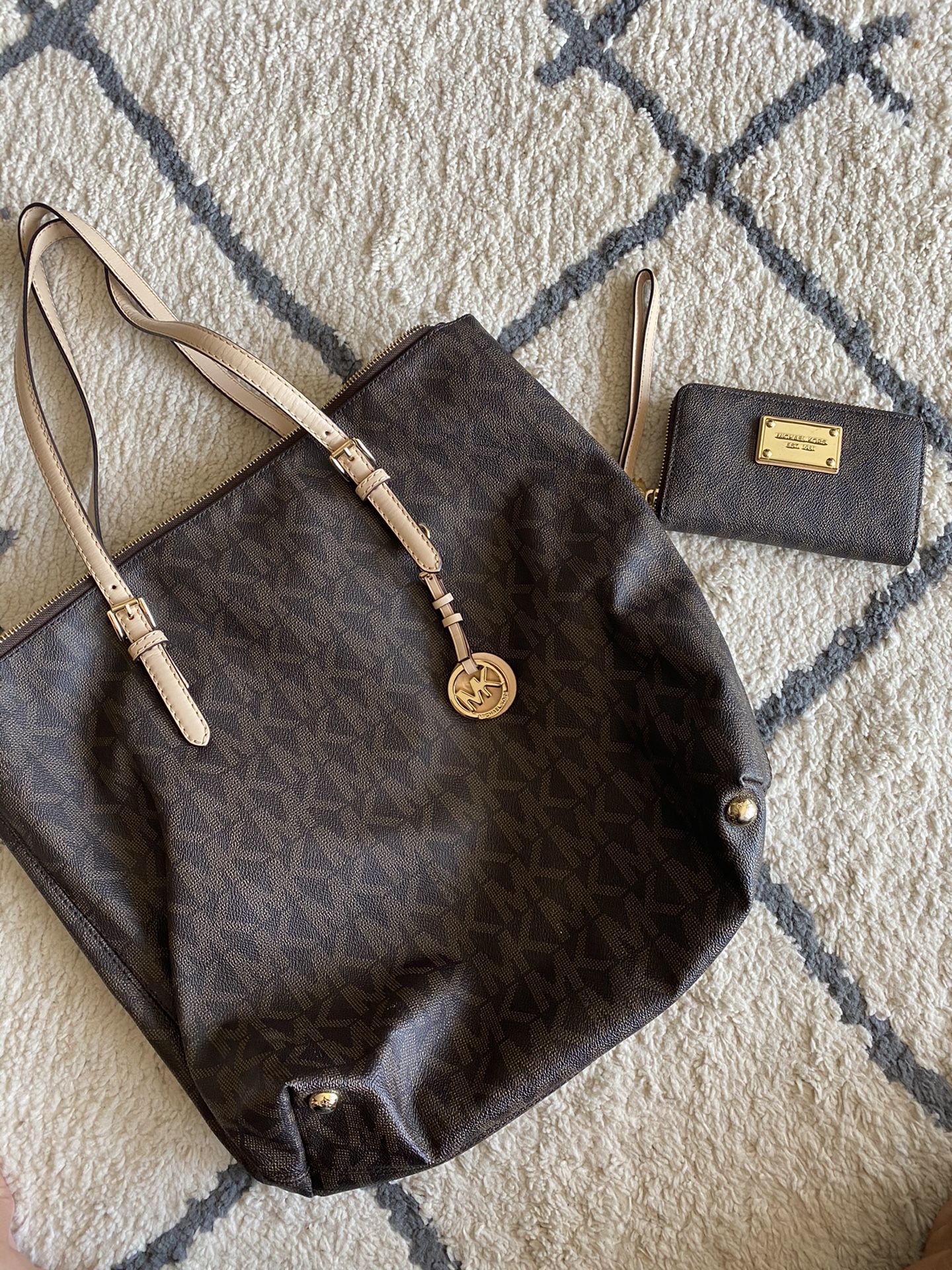 Michael Kors Handbag and Wallet