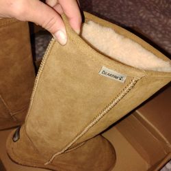 Size 9 Bearpaw Tan Boots Brand New 