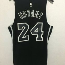 Kobe Bryant Jersey 