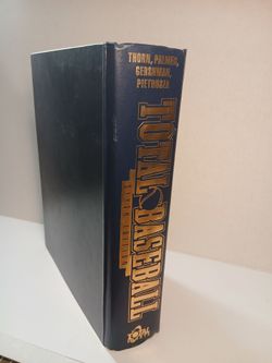 TOTAL BASEBALL - Sixth Edition - Major League Baseball Official Encyclopedia