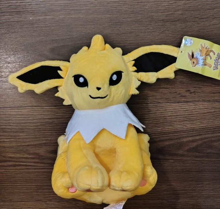 New 9" Jolteon Pokemon Plush