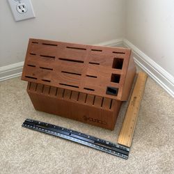 Cutco Wood Knife Block (32-Slot) Cherry $508