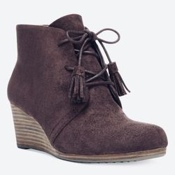 REDUCED ~ New 9M Dr Scholl’s Wedge Bootie