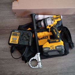 DeWalt Rotary Hammer Battery and Charger 
