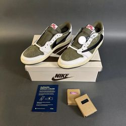 Jordan 1 Retro Low Travis Scott