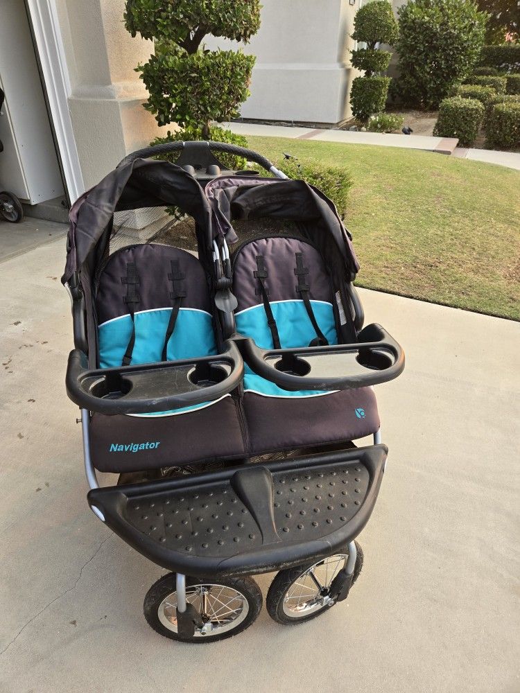 Navigator Double Stroller