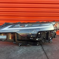 2023-2025 LEXUS RX350 LEFT DRIVER SIDE HEADLIGHT BI-LED   USA.  OEM 