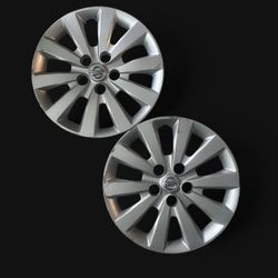 Nissan Qashqai silver hubcaps