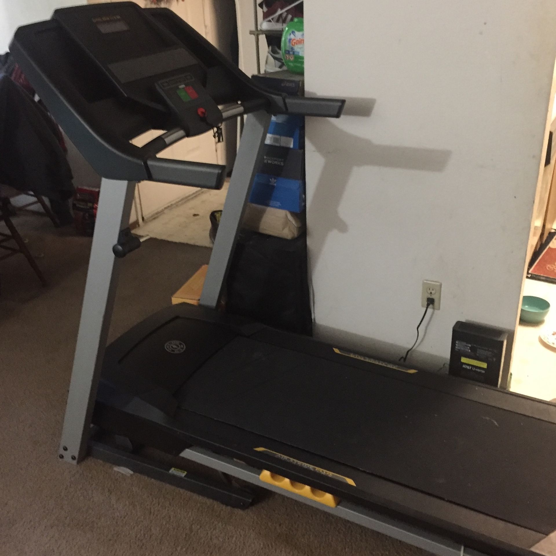 Rarely Used Treadmill!!