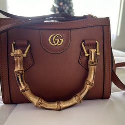 Gucci Mini Diana 