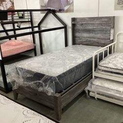 Baystorm Twin Panel Bed