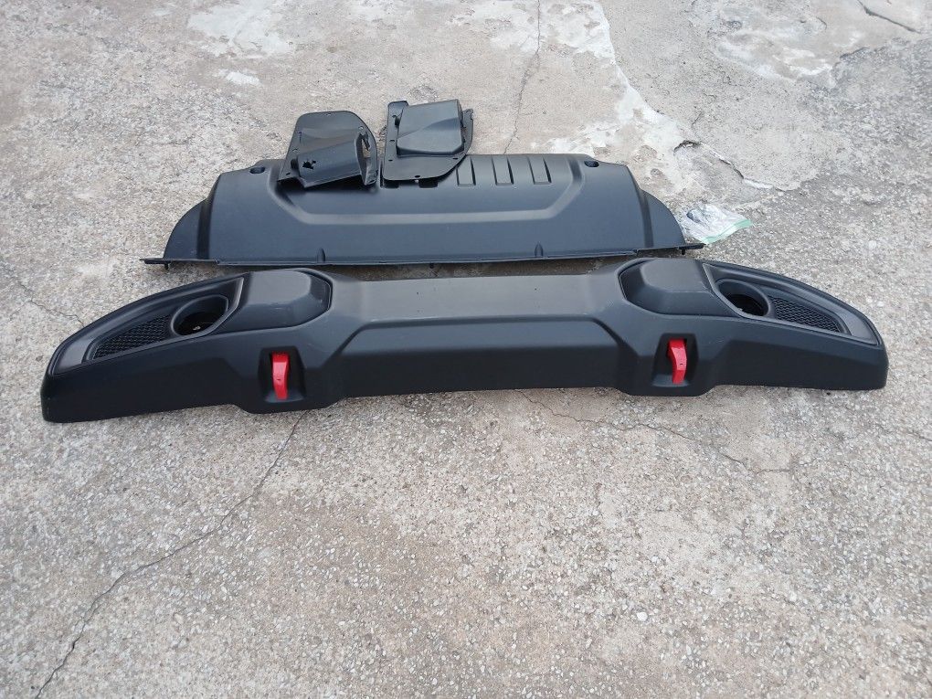 2021 Jeep Wrangler Bumper