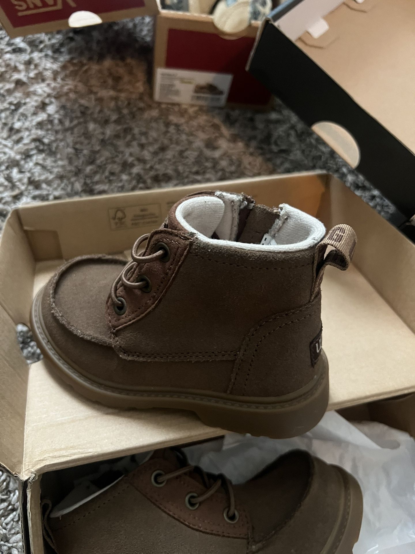 Little Kids Uggs