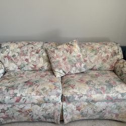 Pull Out Vintage Couch