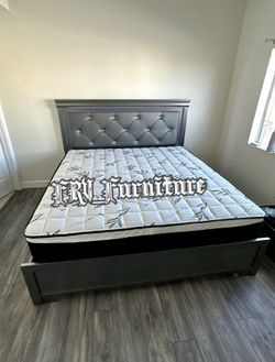 New King Bed Frame With Mattress 