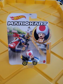 MARIOKART "TOAD" FIGURE
