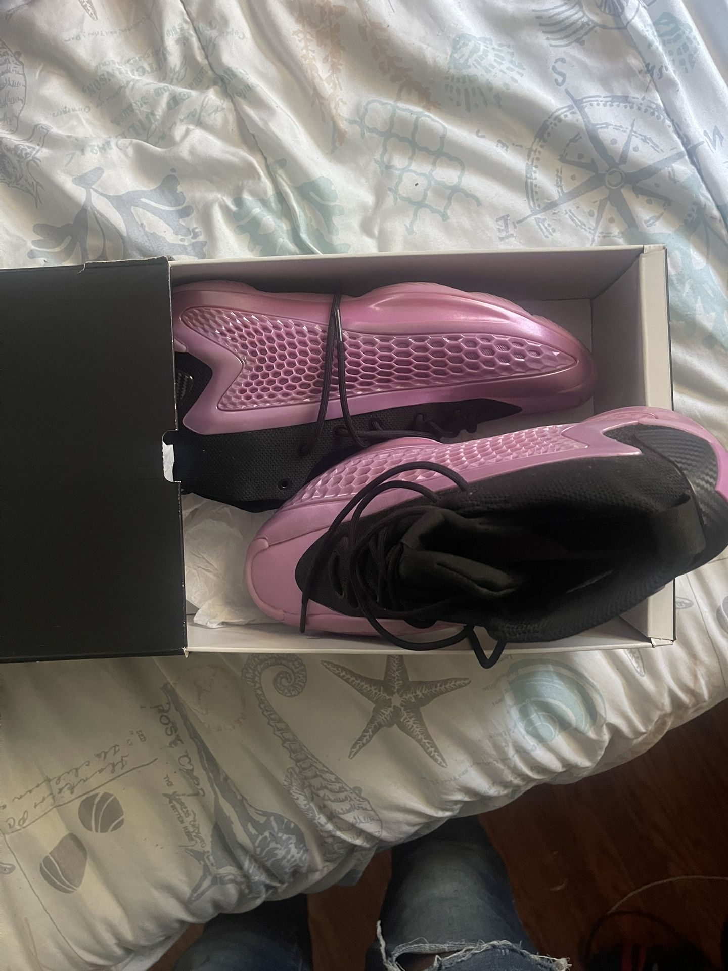 AE Adidas