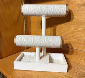 Table Top Jewelry Organizer