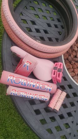 20" pink GT parts