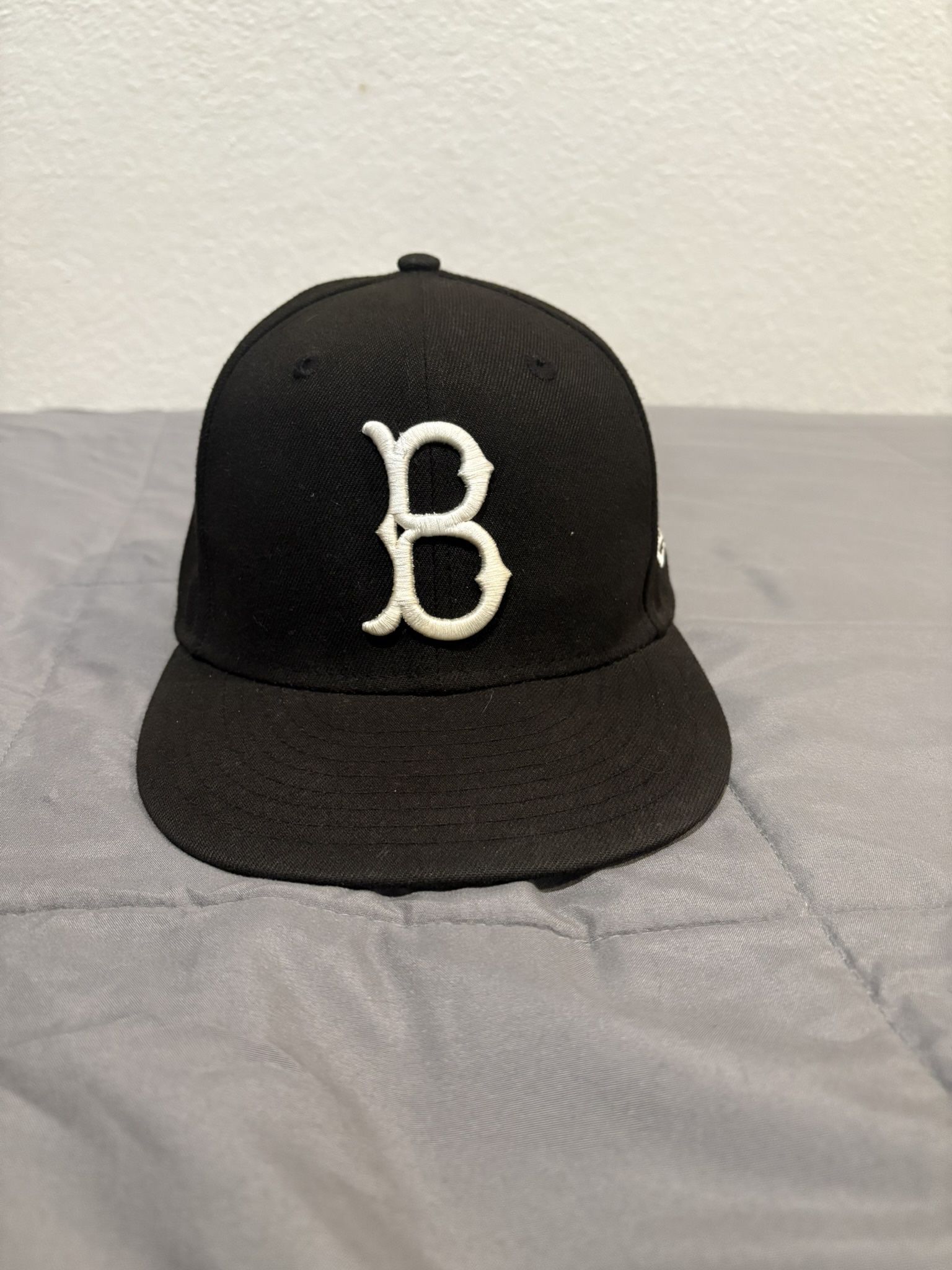 Fitted Hat