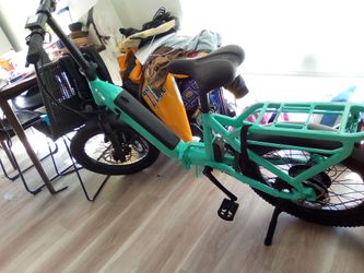 Folding Fat Tire Electric Bike with Rear Rack