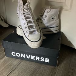 Converse High Tops White Size 6 